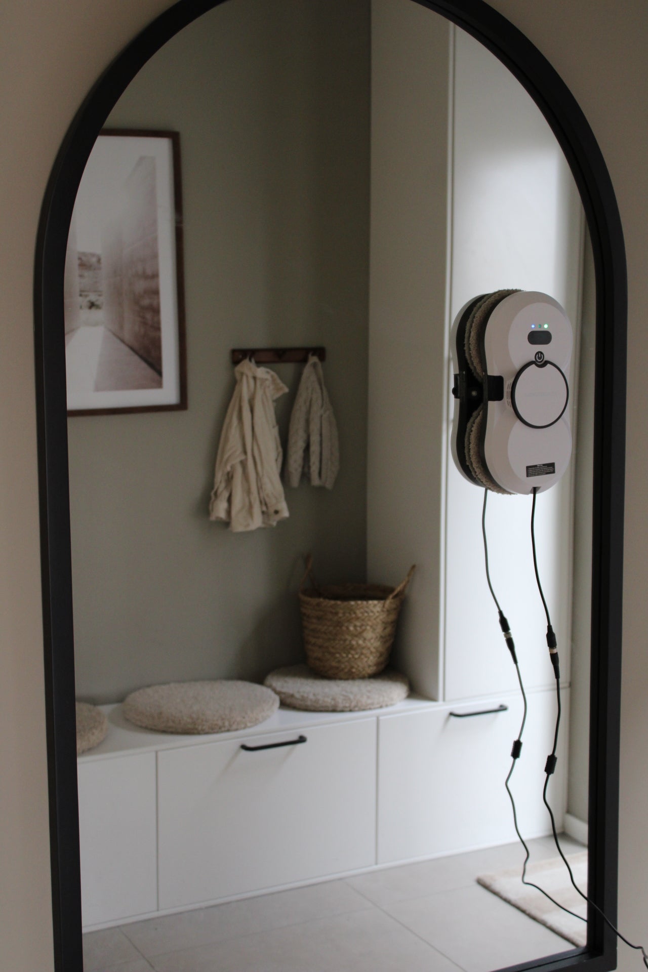 Fönsterputsrobot HCR-10 med sprayfunktion